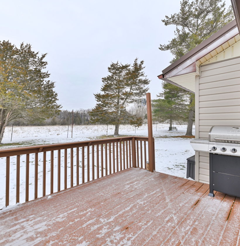 22438 Loyalist Parkway