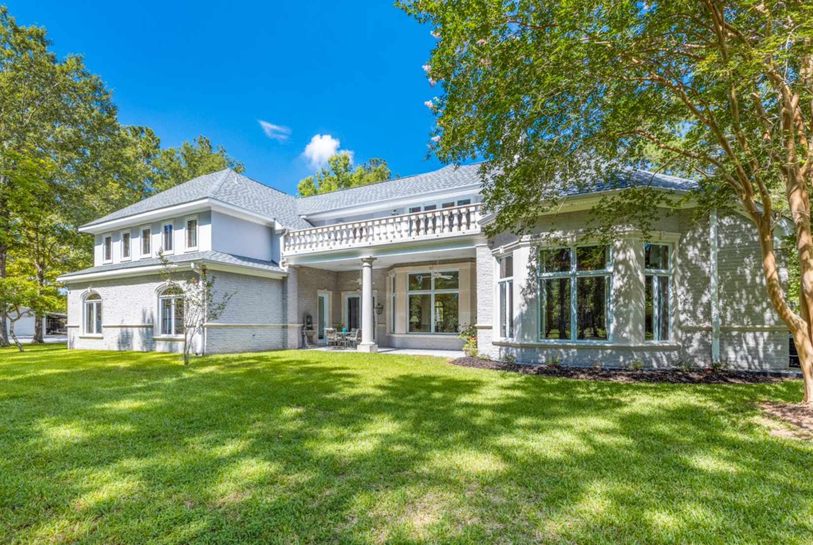 2538 Sutherland Rd.